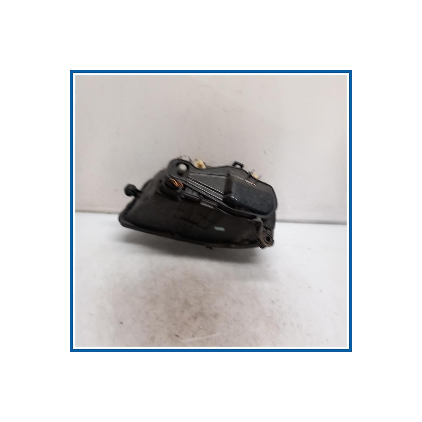 Proiettore ant. dx. SEAT Arosa 6H1