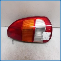 Fanale post. dx. MITSUBISHI Space Star I