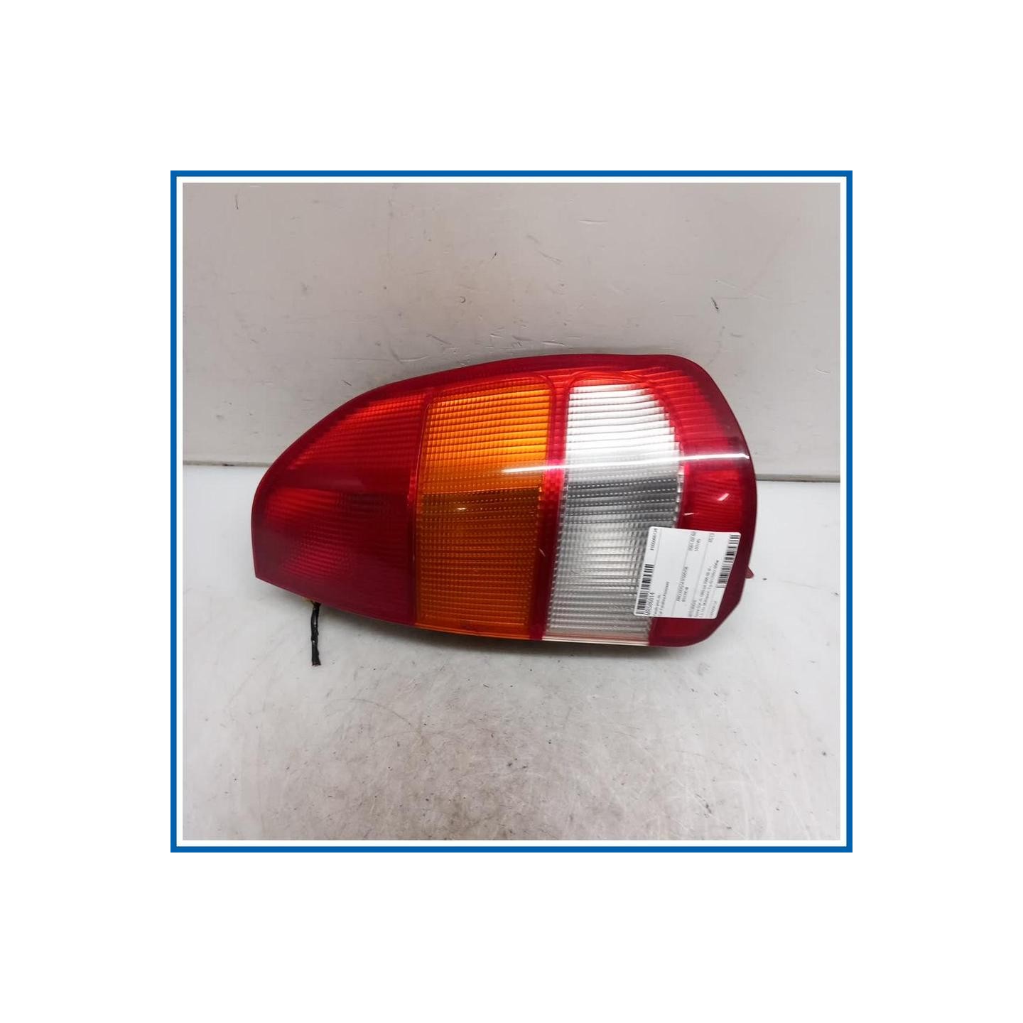 Fanale post. dx. MITSUBISHI Space Star I
