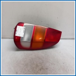 Fanale post. dx. MITSUBISHI Space Star I