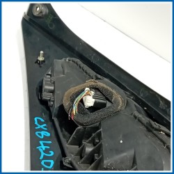 Fanale post. dx.FONDO NERO CON PORTALAMPADA E CONNETTORE CITROEN C1 (05/05>04/14