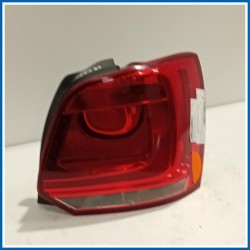 Fanale post. dx. CON PORTALAMPADA VOLKSWAGEN POLO (6R) (05/09>10/14