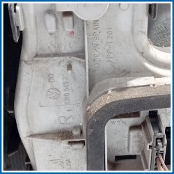 Fanale post. dx. CON PORTALAMPADA VOLKSWAGEN POLO (6R) (05/09>10/14