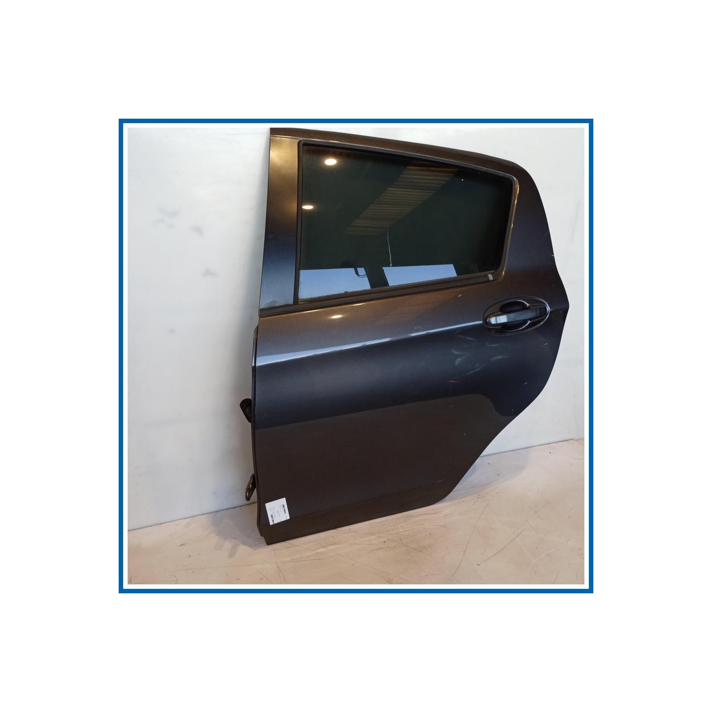 Porta post. sx. TOYOTA Yaris IV