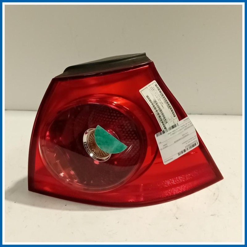 Fanale est. post. dx. VOLKSWAGEN GOLF (1K) (10/03>12/09