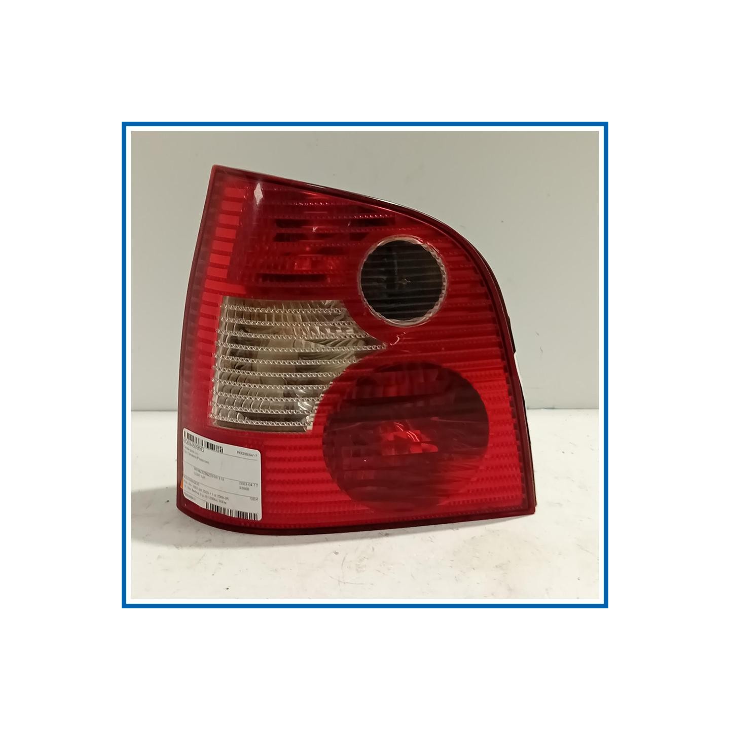 Fanale post. sx. VOLKSWAGEN POLO (9N) (10/01>03/05
