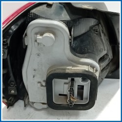 Fanale post. dx. VOLKSWAGEN POLO (6R) (05/09>10/14