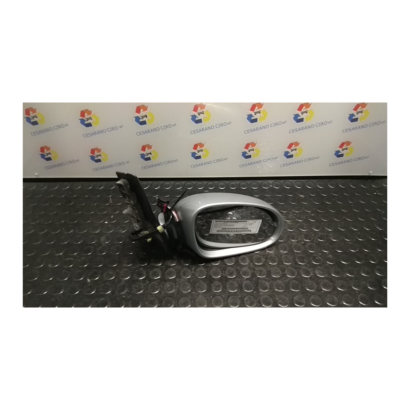 RETROVISORE EST. REGOLAZ. ELETTR. DX. 040 VOLKSWAGEN GOLF PLUS (5M) (01/05-04/09) BLF 5M1857508AP9B9