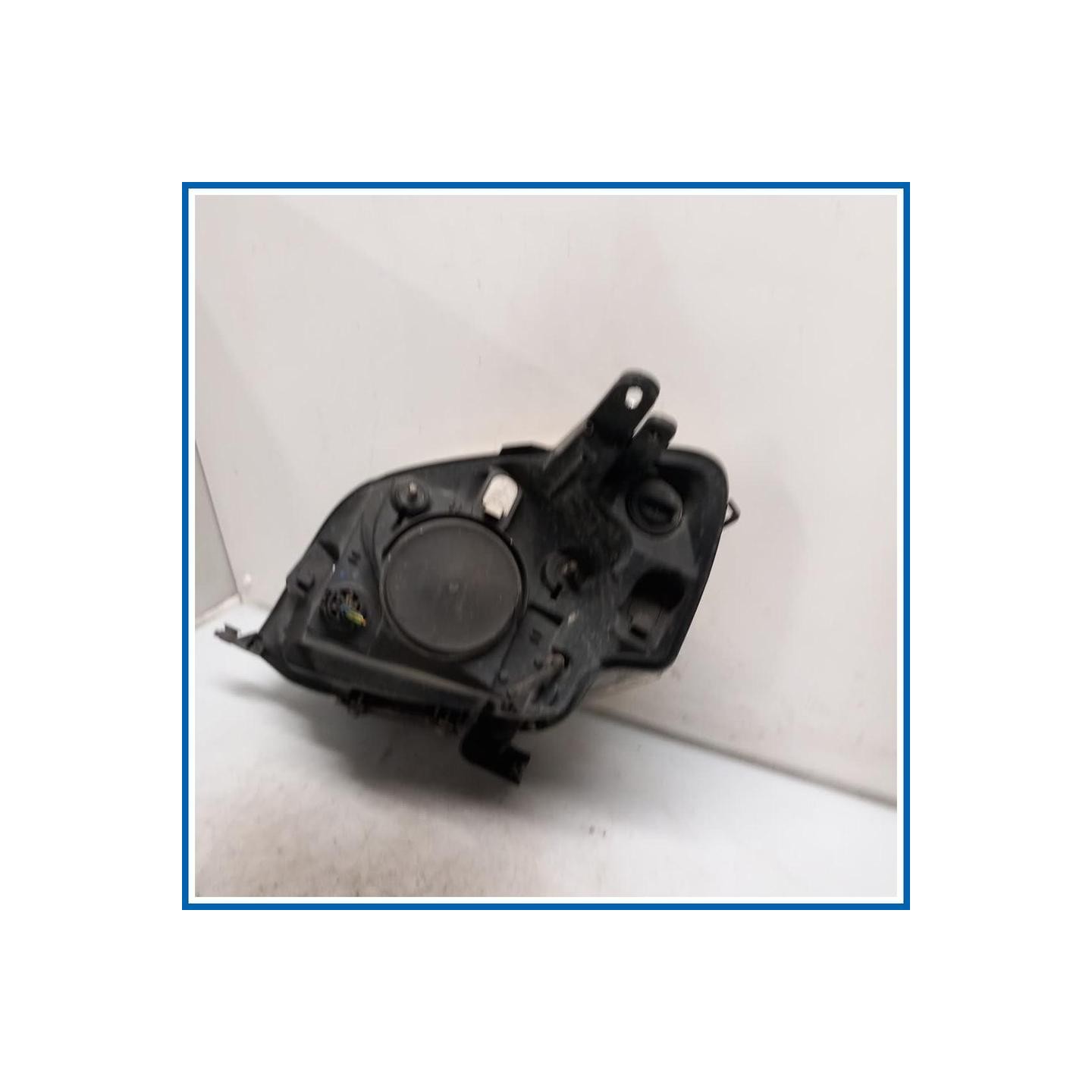 Proiettore ant. dx. FIAT Qubo