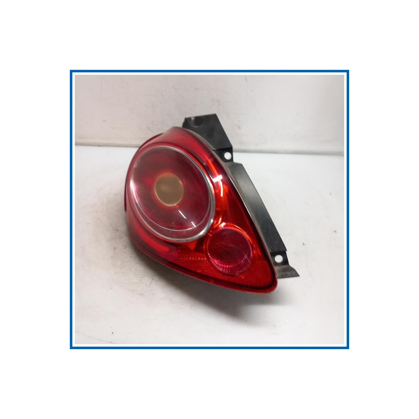 Fanale post. sx. FORD KA II