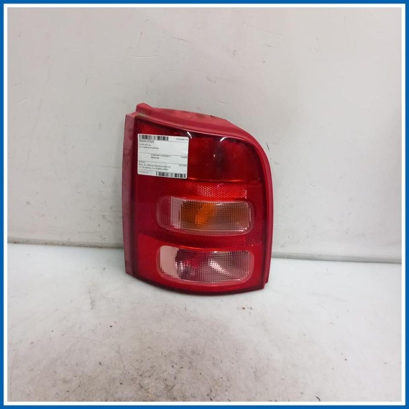 Fanale post. sx. NISSAN Micra II