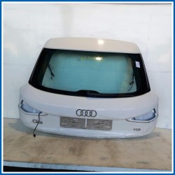 Portello . | post. AUDI Q3 8UG