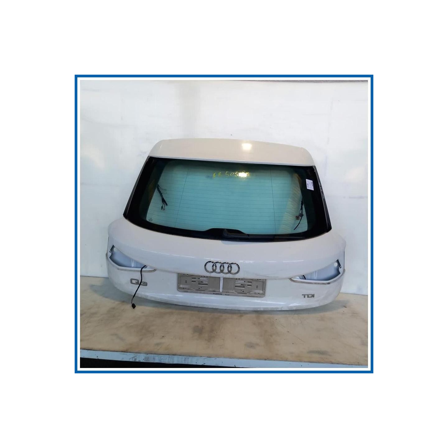 Portello . | post. AUDI Q3 8UG