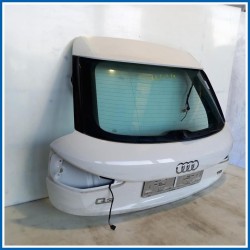 Portello . | post. AUDI Q3 8UG