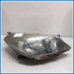 Proiettore ant. dx. TOYOTA Yaris IV