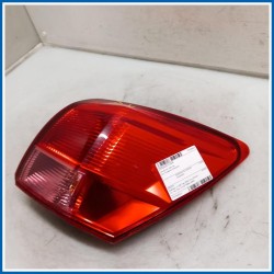Fanale est. post. dx. NISSAN Qashqai I