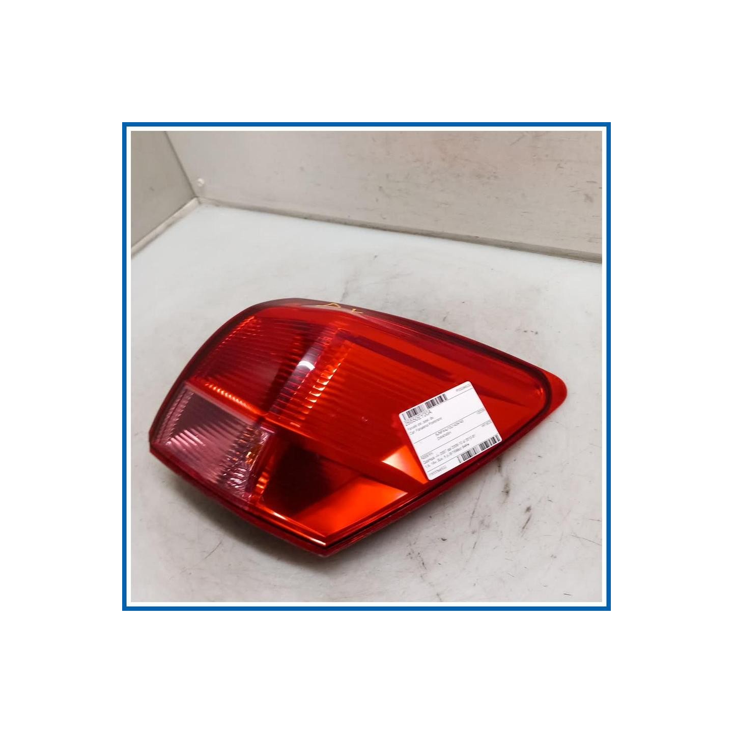 Fanale est. post. dx. NISSAN Qashqai I
