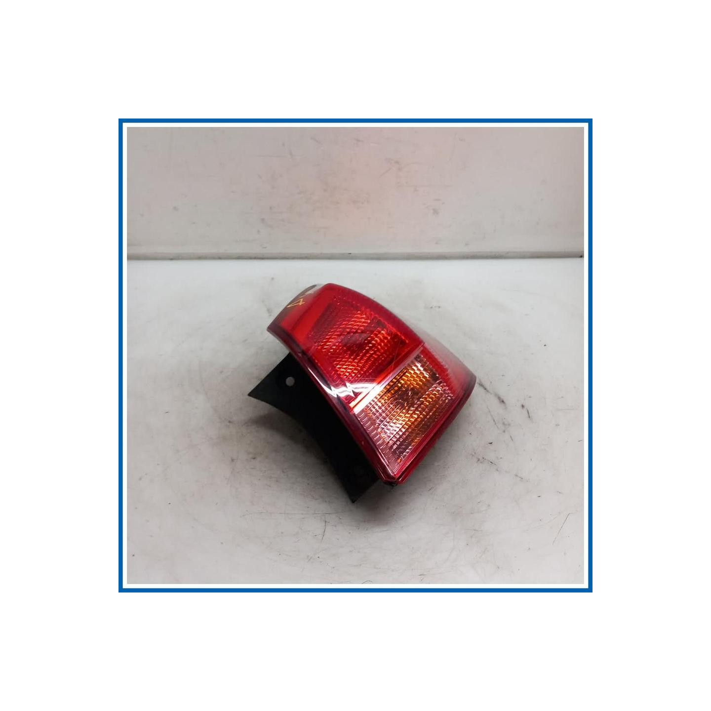 Fanale est. post. dx. NISSAN Qashqai I