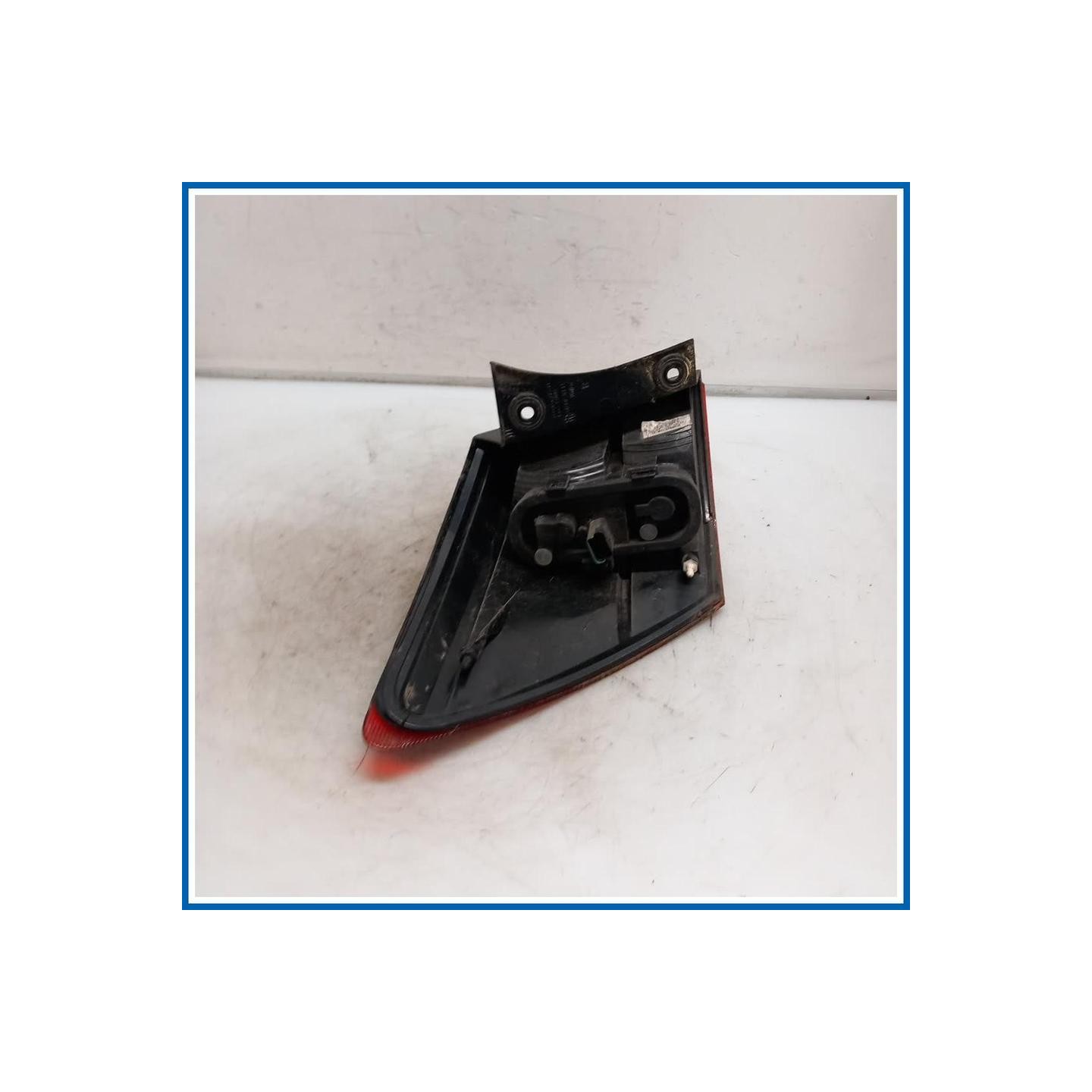 Fanale est. post. dx. NISSAN Qashqai I