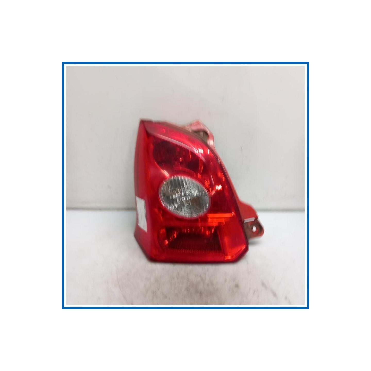 Fanale post. sx. NISSAN Pixo