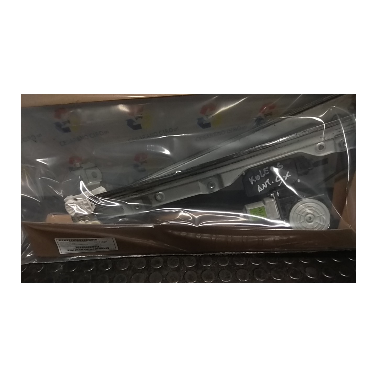 ALZACRISTALLO ELETTR. PORTA ANT. SX. 029 RENAULT KOLEOS (05/08-) M9RG8 807219093R