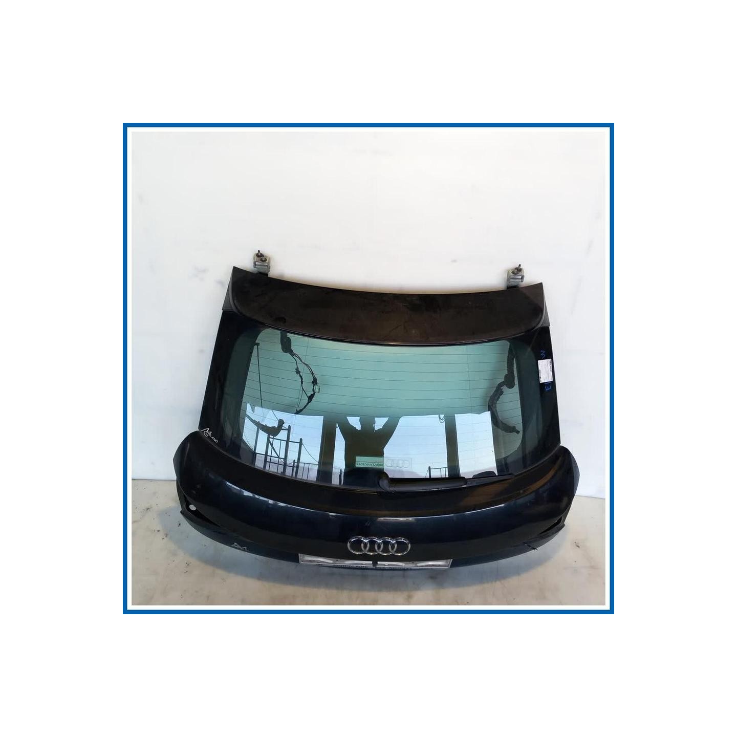 Portello post. AUDI A1 8X1