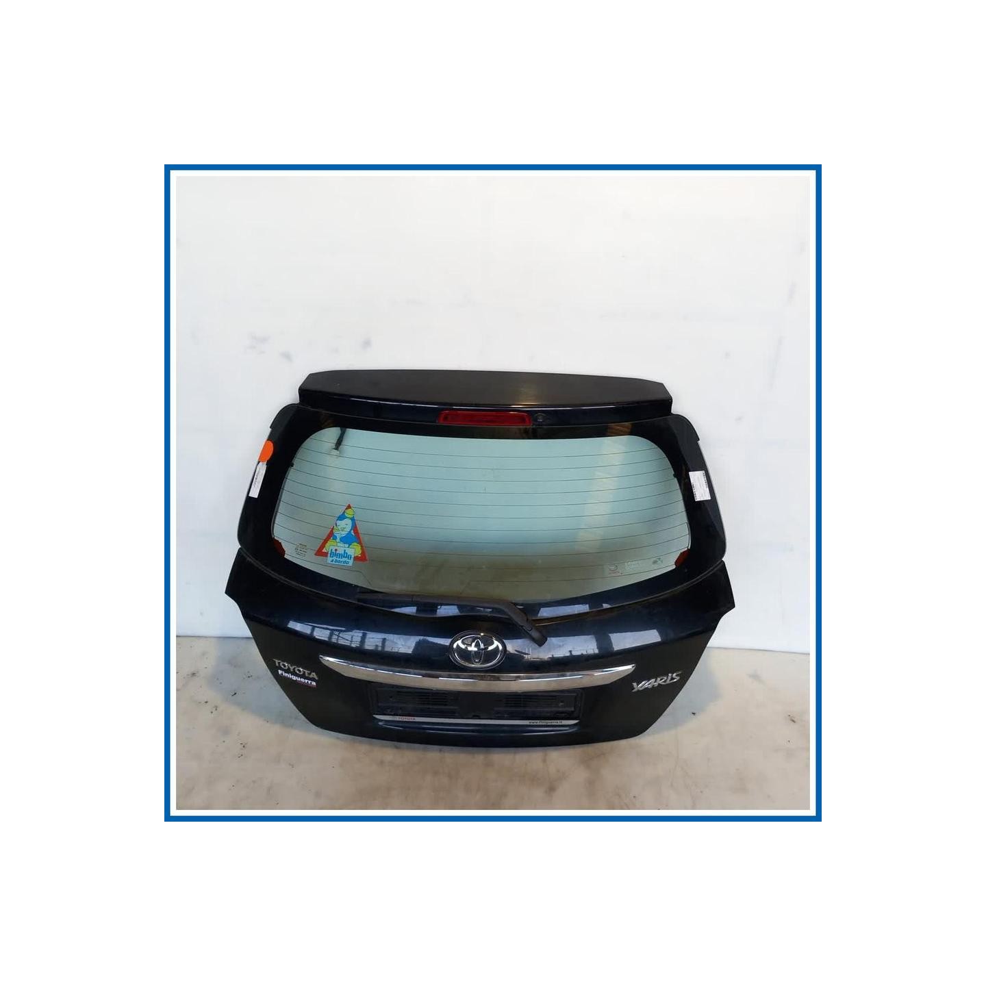 Portello post. TOYOTA Yaris IV