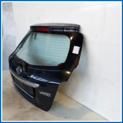 Portello post. TOYOTA Yaris IV