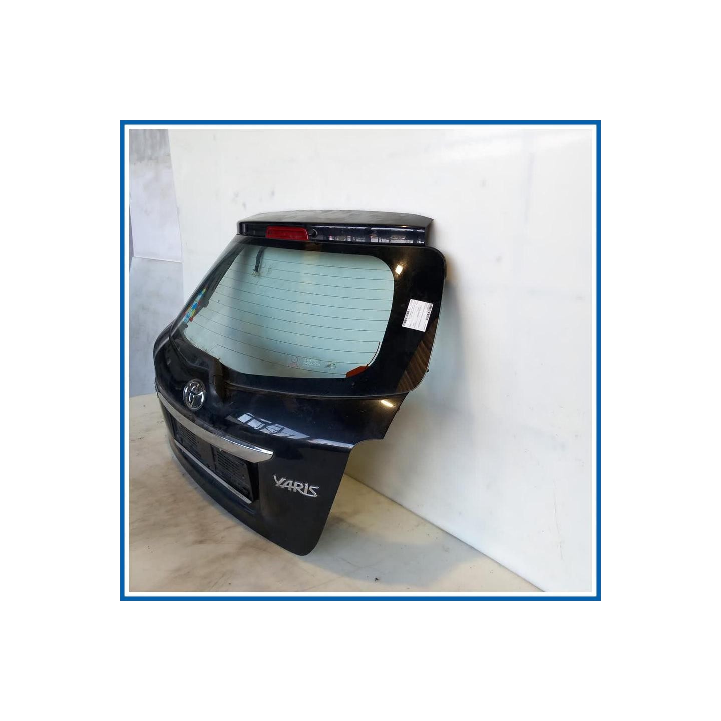 Portello post. TOYOTA Yaris IV