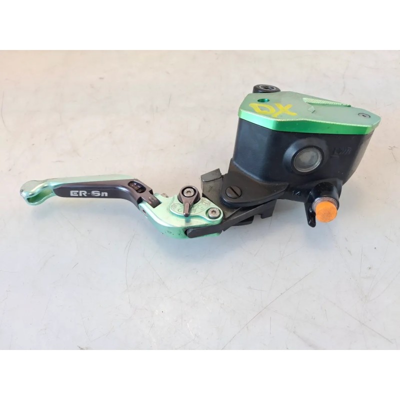 Pompa con serbatoio liquido freni anteriore con leva Kawasaki ER-6N (12-16) ER-6N 25Kw 