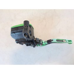 Pompa con serbatoio liquido freni anteriore con leva Kawasaki ER-6N (12-16) ER-6N 25Kw 