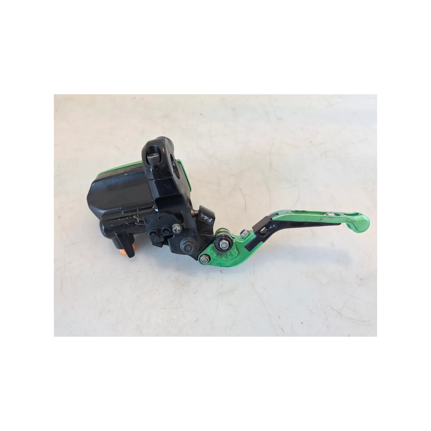 Pompa con serbatoio liquido freni anteriore con leva Kawasaki ER-6N (12-16) ER-6N 25Kw 