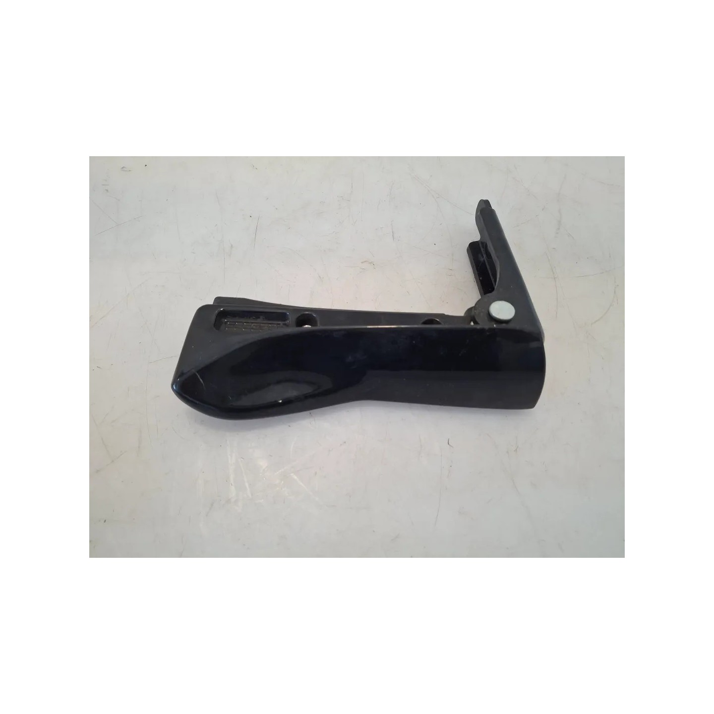 Pedana appoggiapiede posteriore completo Piaggio MP3 300 (14-21) MP3 300 hpe ABS Sinistro