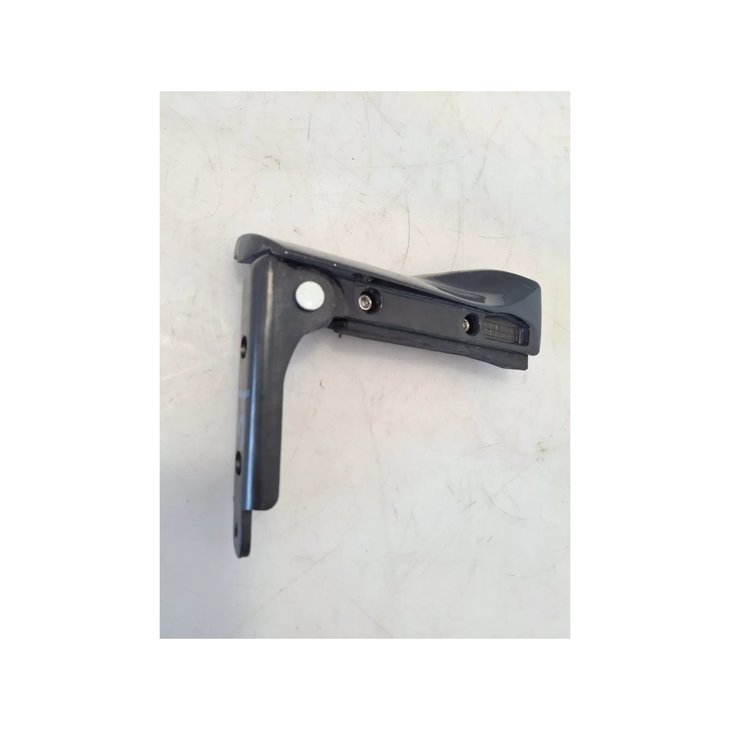 Pedana appoggiapiede posteriore completo Piaggio MP3 300 (14-21) MP3 300 hpe ABS Sinistro