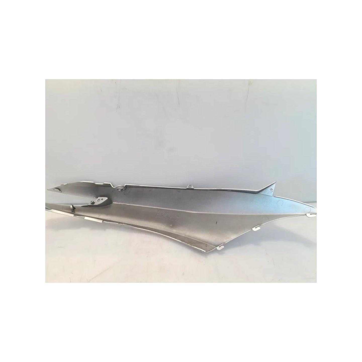 Codone Piaggio MP3 300 (14-21) MP3 300 hpe ABS Sinistro