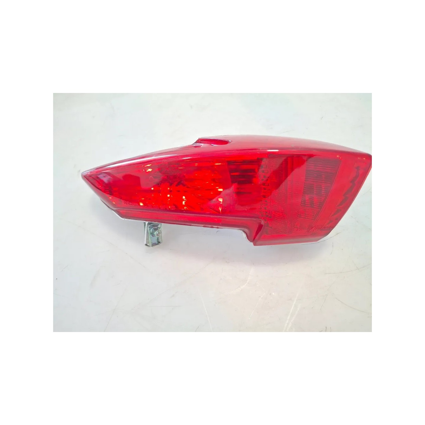 Fanale posteriore Piaggio MP3 300 (14-21) MP3 300 hpe ABS Sinistro