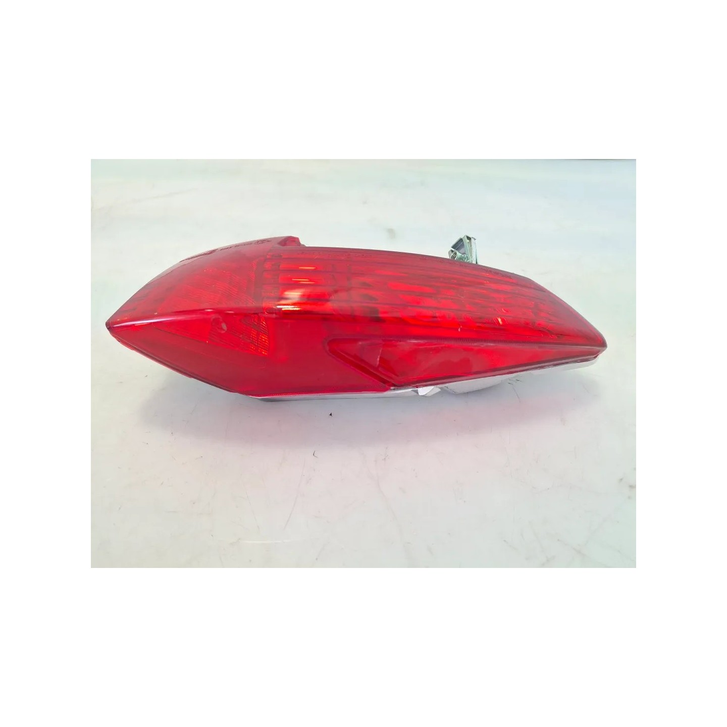 Fanale posteriore Piaggio MP3 300 (14-21) MP3 300 hpe ABS Sinistro
