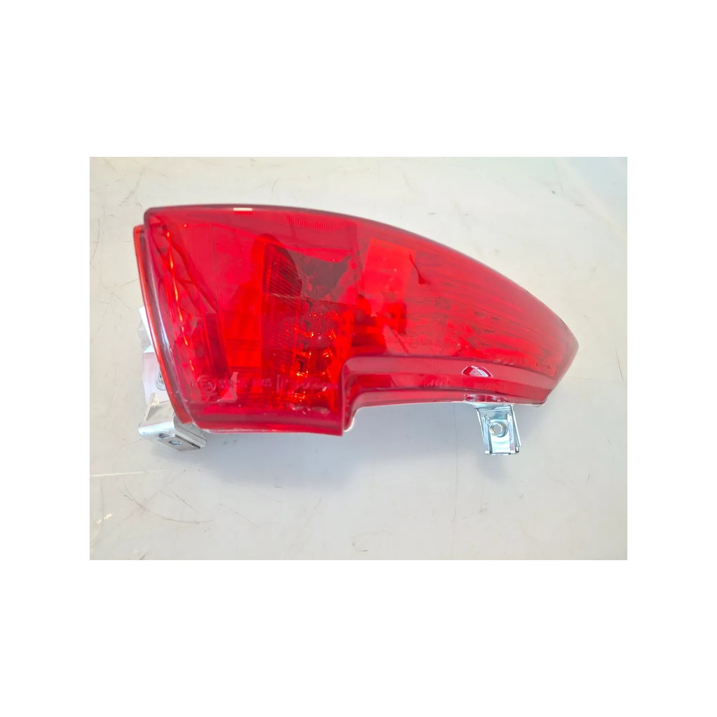 Fanale posteriore Piaggio MP3 300 (14-21) MP3 300 hpe ABS Destro