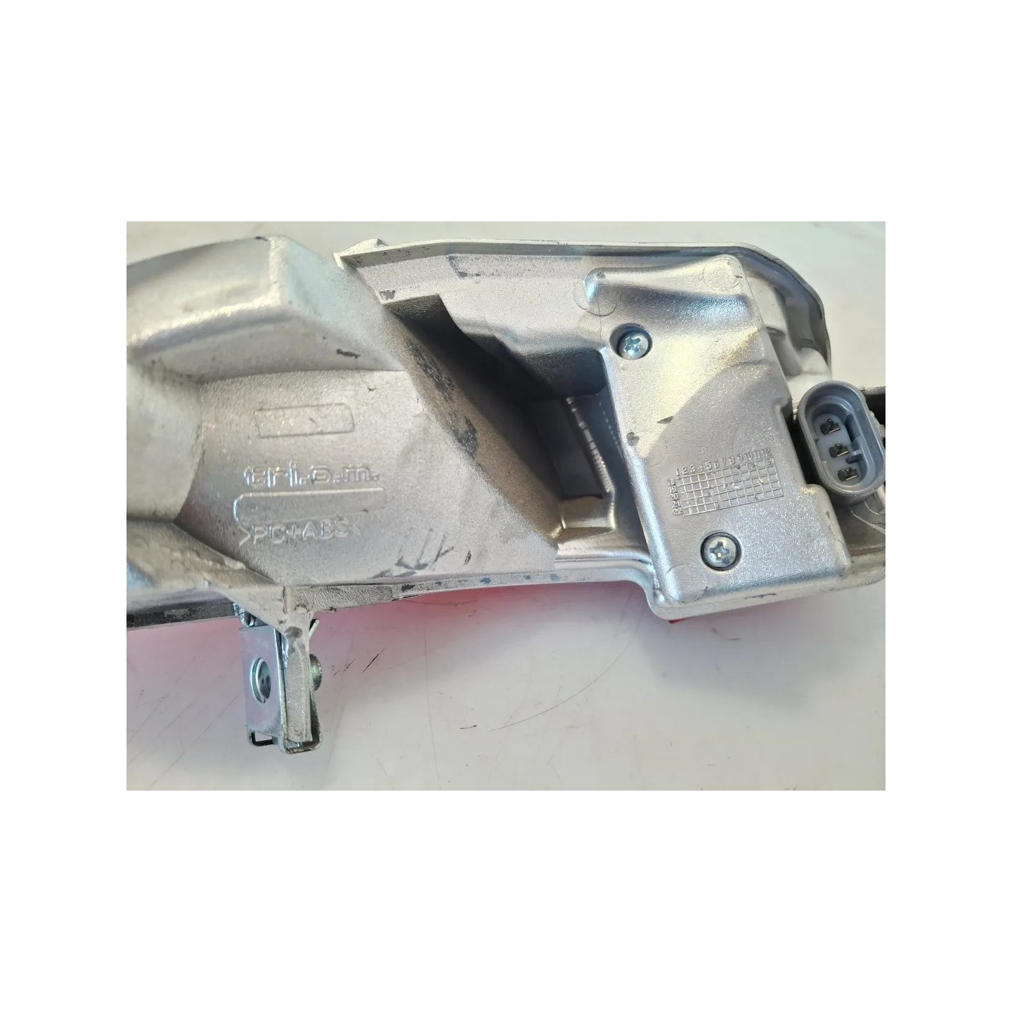 Fanale posteriore Piaggio MP3 300 (14-21) MP3 300 hpe ABS Destro
