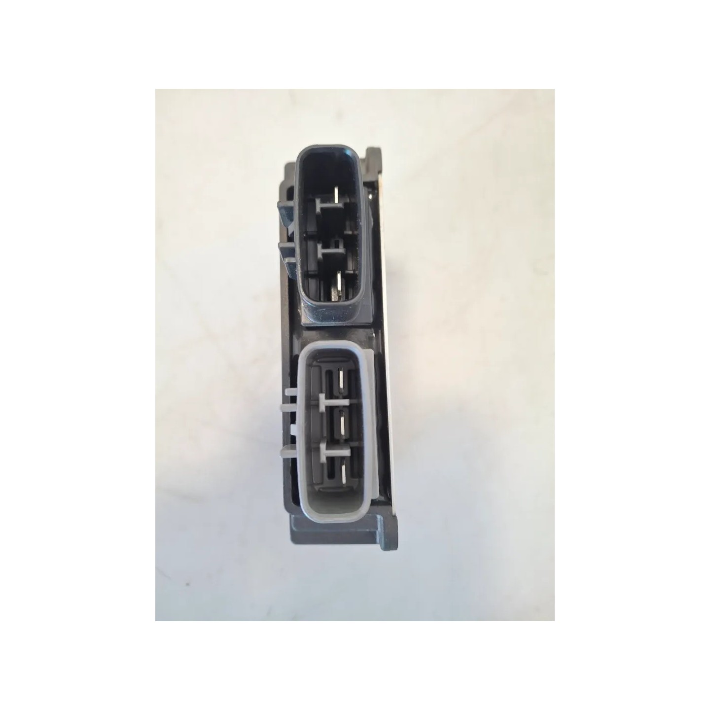 Regolatore tensione Piaggio MP3 300 (14-21) MP3 300 hpe ABS 