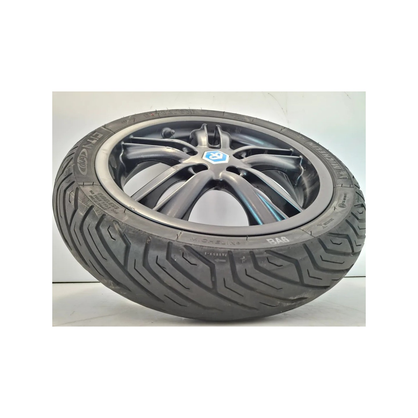 Ruota anteriore Piaggio MP3 300 (14-21) MP3 300 hpe ABS Sinistro