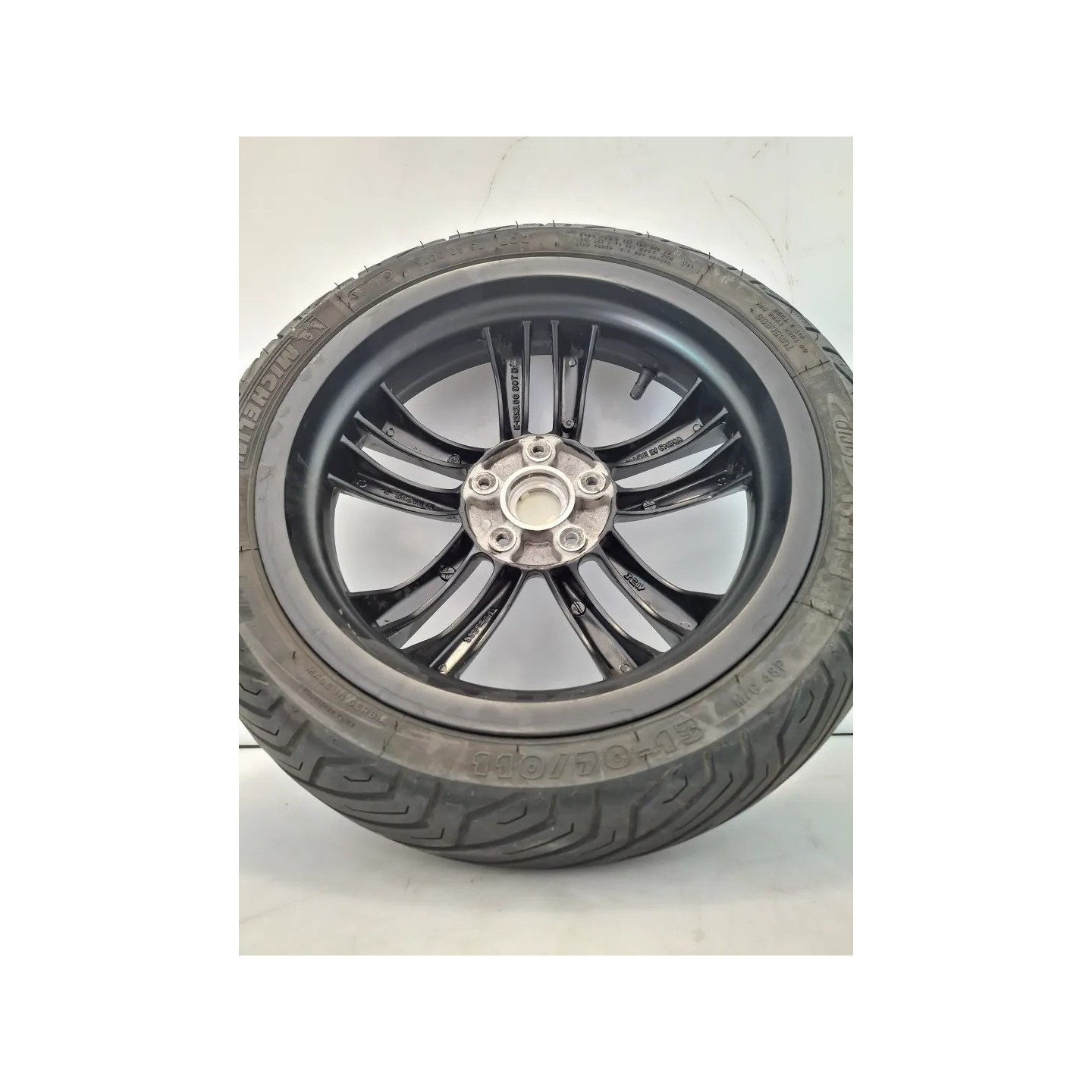 Ruota anteriore Piaggio MP3 300 (14-21) MP3 300 hpe ABS Sinistro