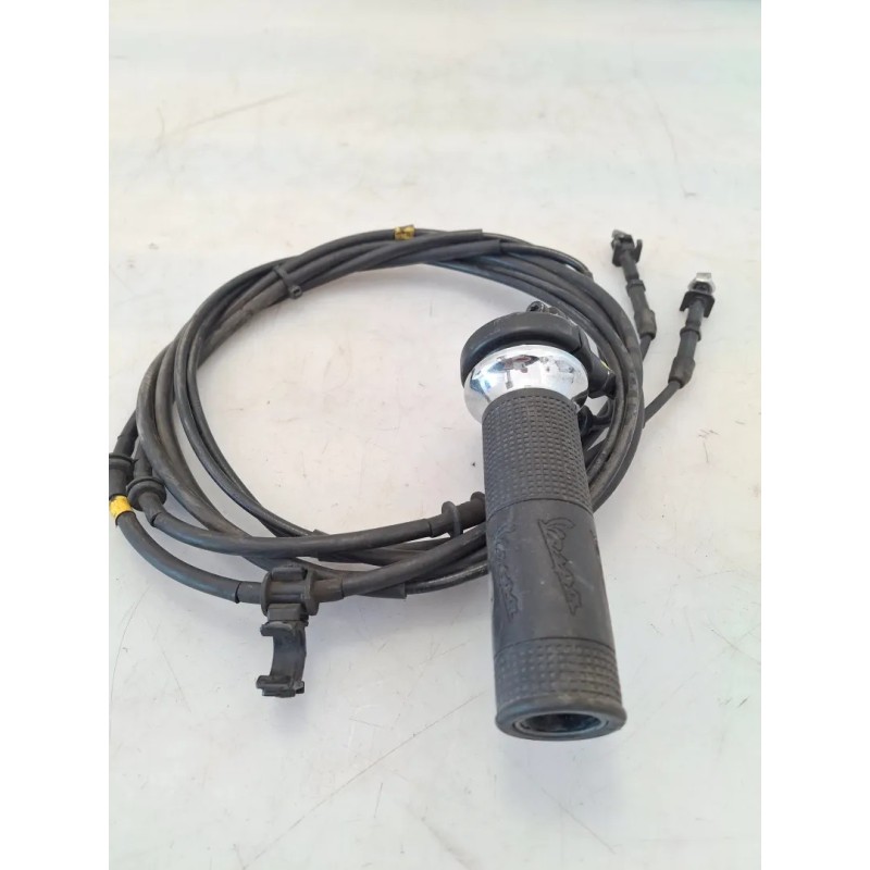 Manopola comando gas completo Piaggio Vespa 300 GTS hpe (E5) Vespa 300 GTS hpe Super ABS 