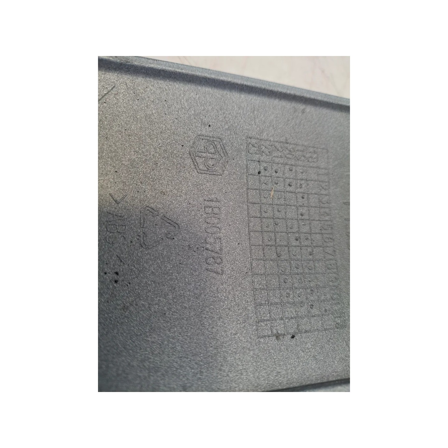 Codone inferiore Piaggio Vespa 300 GTS hpe (E5) Vespa 300 GTS hpe Super ABS Destro