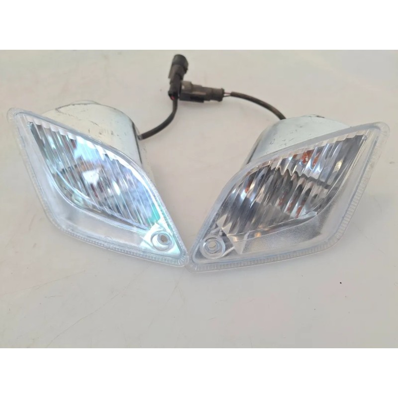 Indicatore direzione posteriore Piaggio Vespa 300 GTS hpe (E5) Vespa 300 GTS hpe Super ABS Destro