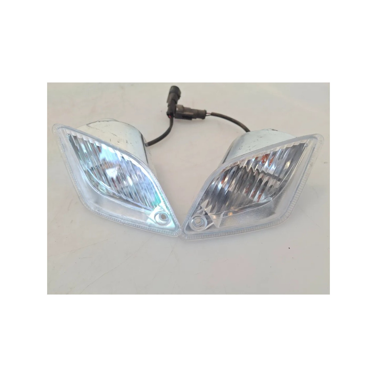 Indicatore direzione posteriore Piaggio Vespa 300 GTS hpe (E5) Vespa 300 GTS hpe Super ABS Destro