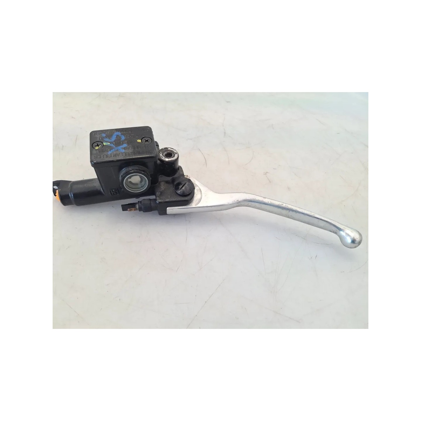 Pompa con serbatoio liquido freni posteriore con leva Piaggio Vespa 300 GTS hpe (E5) Vespa 300 GTS hpe Super ABS