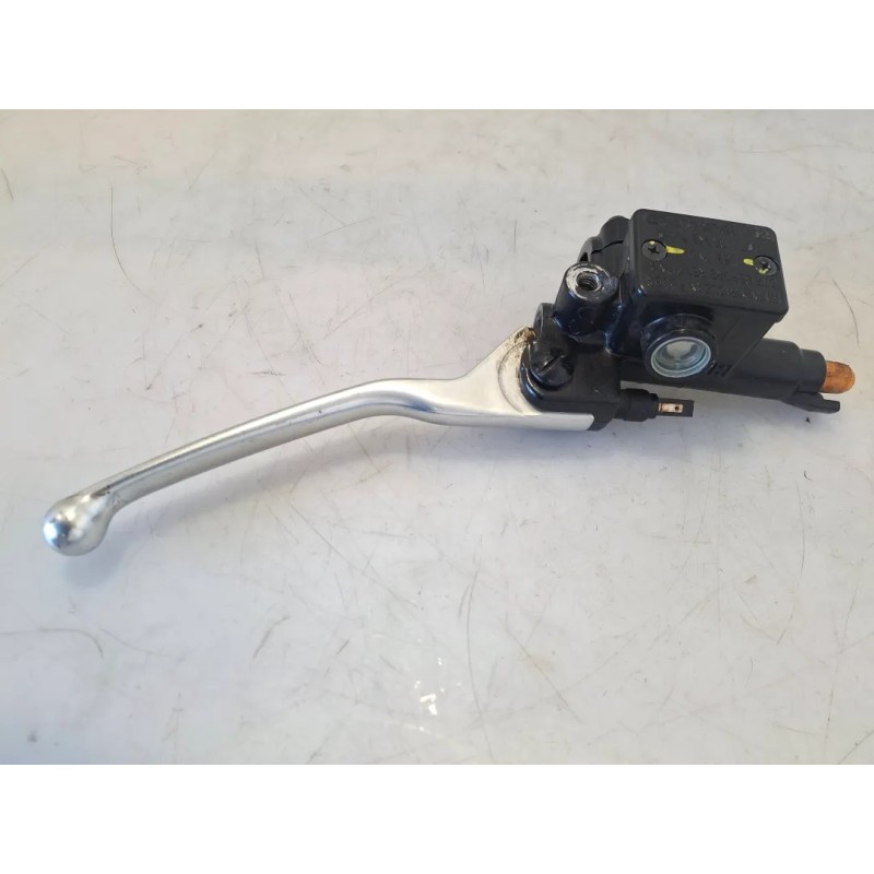 Pompa con serbatoio liquido freni anteriore con leva Piaggio Vespa 300 GTS hpe (E5) Vespa 300 GTS hpe Super ABS 