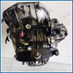 Cambio RENAULT Trafic III