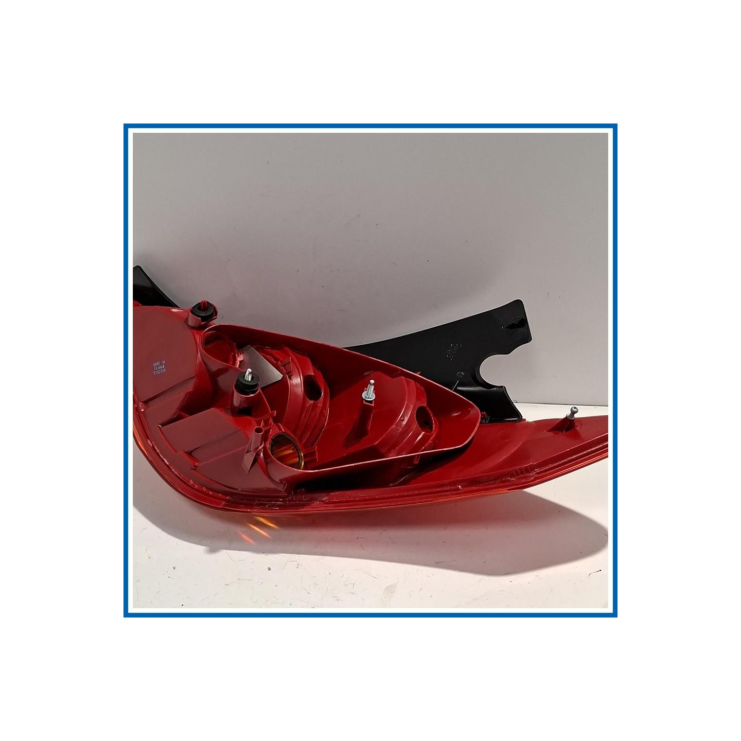 Fanale post. sx. PEUGEOT 308 I